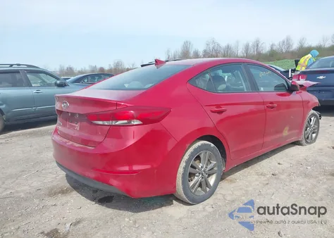 2017 Hyundai Elantra Se z USA, uszkodzony, nr VIN 5NPD84LFXHH041994